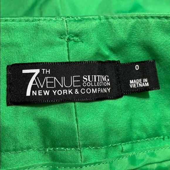 New York and Co Womens Dress Shorts Cuffed Bright Green Summer Lightweight Sz 0 - Picture 7 of 9